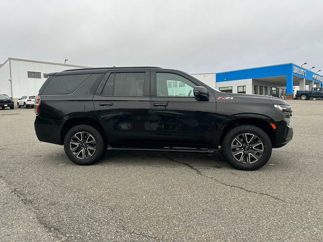 2023 Chevrolet Tahoe Z71 photo 2