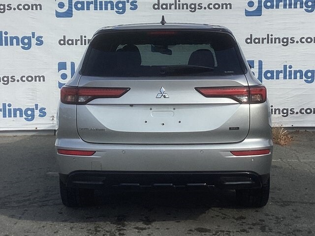 2023 Mitsubishi Outlander SEL Black Edition photo 2