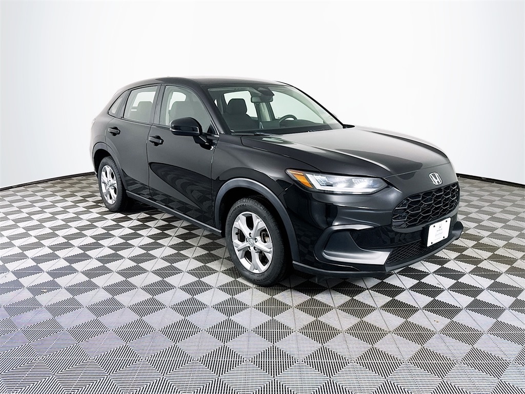 Used 2023 Honda HR-V LX (Certified) SUV