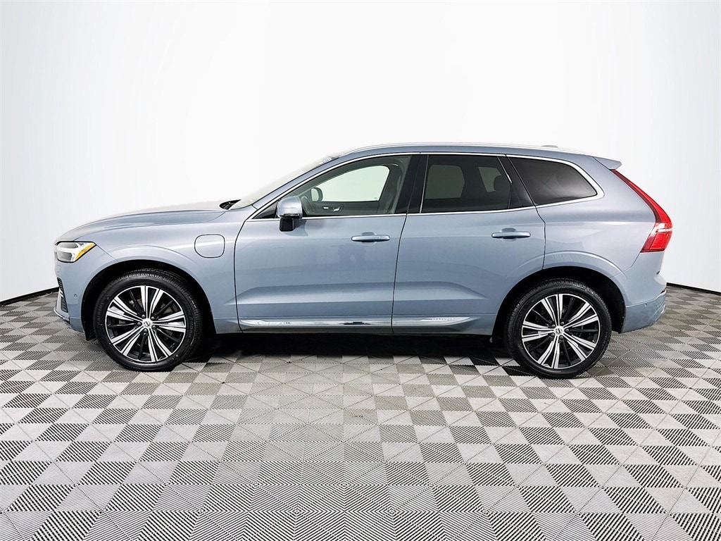 Used 2022 Volvo XC60 Recharge Plug-In Hybrid T8 Inscription (Certified) SUV
