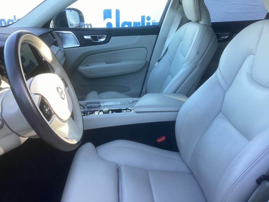 Used 2021 Volvo XC60 Recharge Plug-In Hybrid T8 Inscription (Premium) SUV