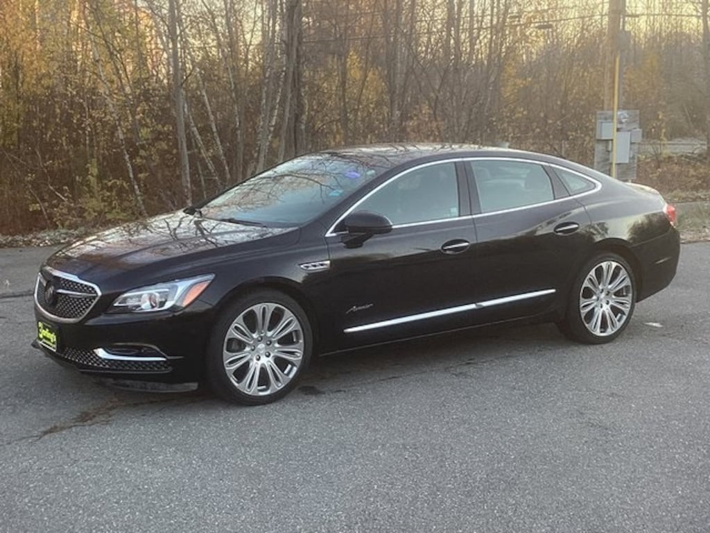 Used 2018 Buick LaCrosse Avenir (Value Line) Sedan