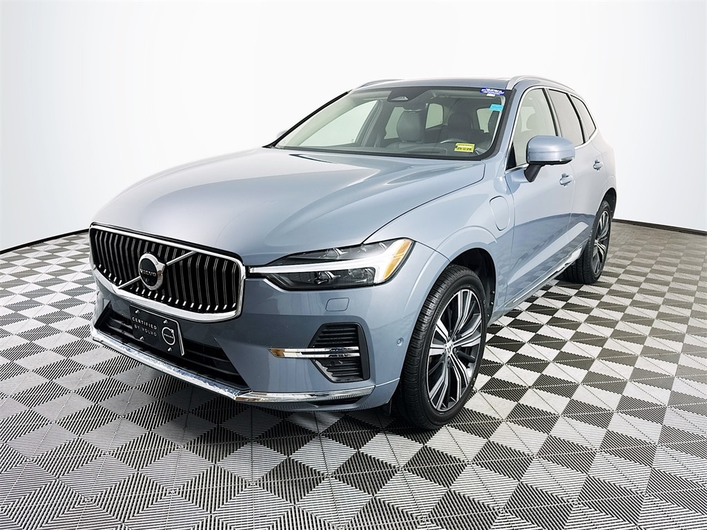 Used 2022 Volvo XC60 Recharge Plug-In Hybrid T8 Inscription (Certified) SUV