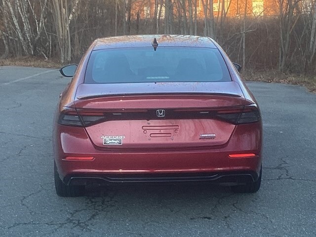2023 Honda Accord Hybrid Sport-L photo 3