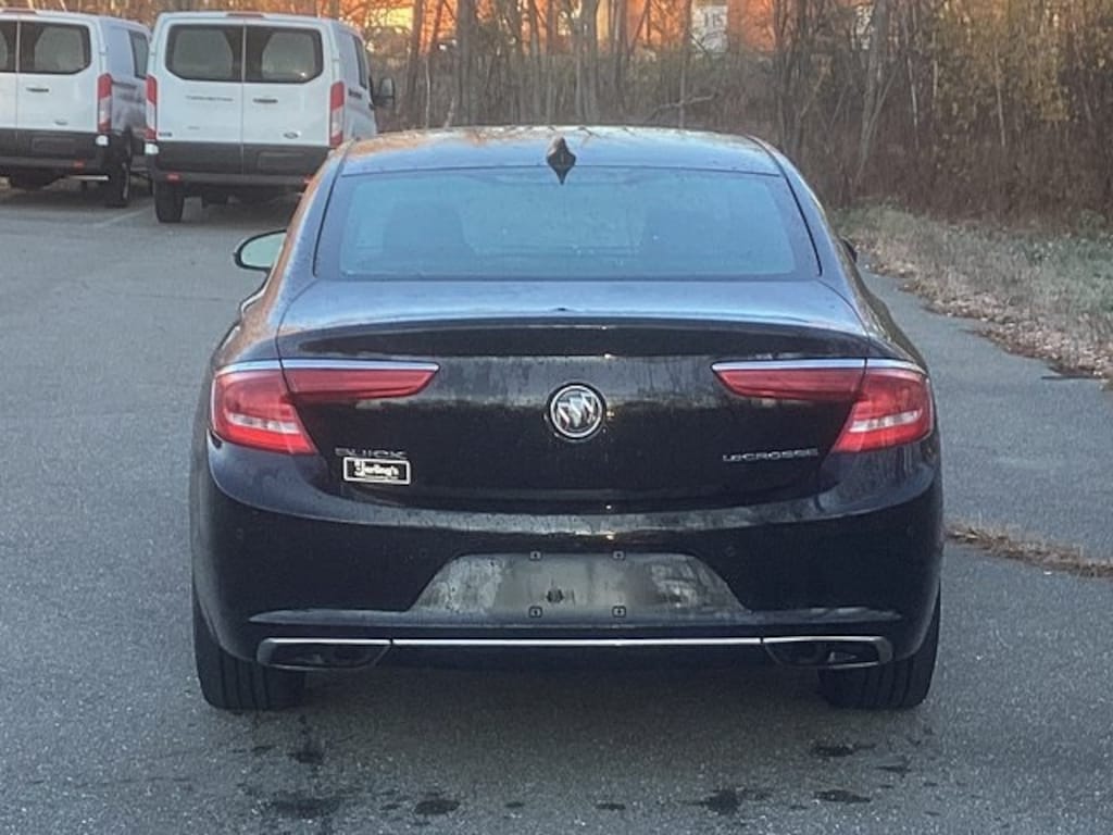 Used 2018 Buick LaCrosse Avenir (Value Line) Sedan