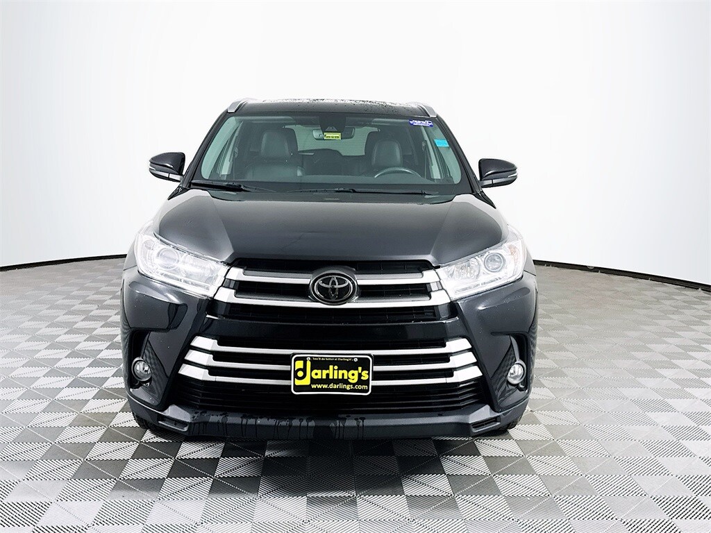 2019 Toyota Highlander XLE photo 2