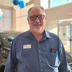 Staff member Jim Engelhardt from ID_969403e006a0