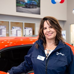 Staff member Bonnie Lawson from ID_83298d