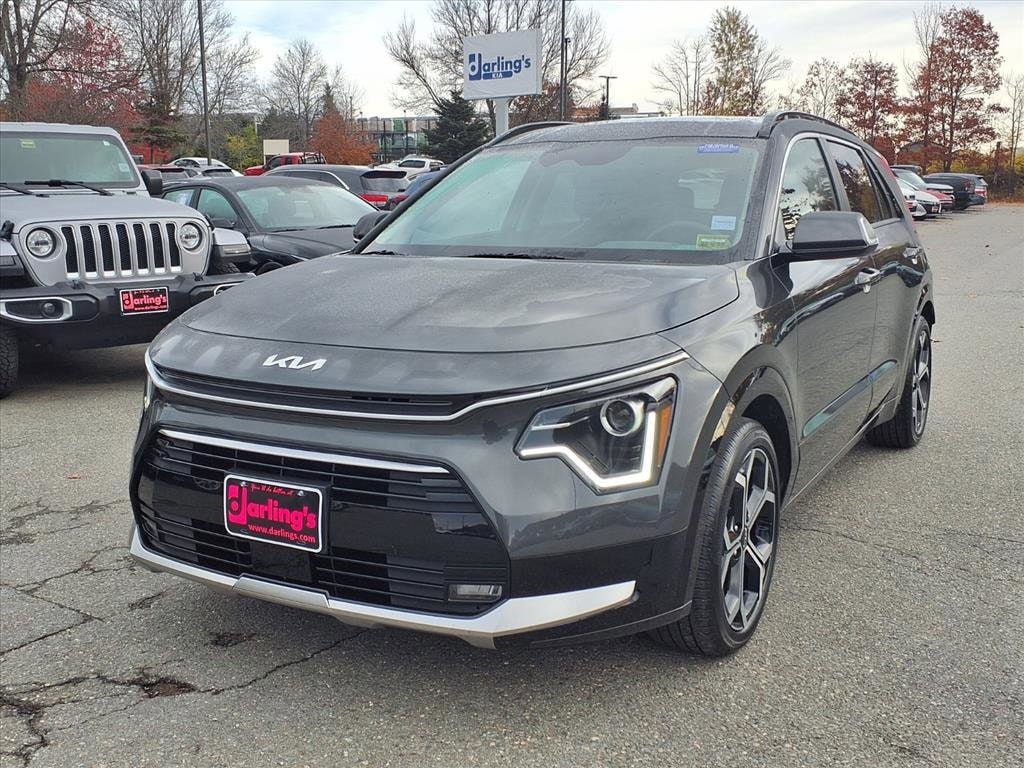 Certified 2023 Kia Niro EX Touring SUV