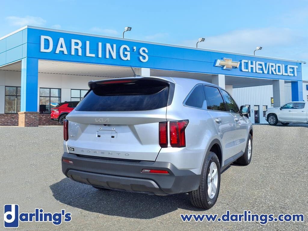 Used 2022 Kia Sorento LX SUV