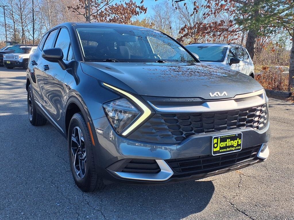 2023 Kia Sportage LX photo 3