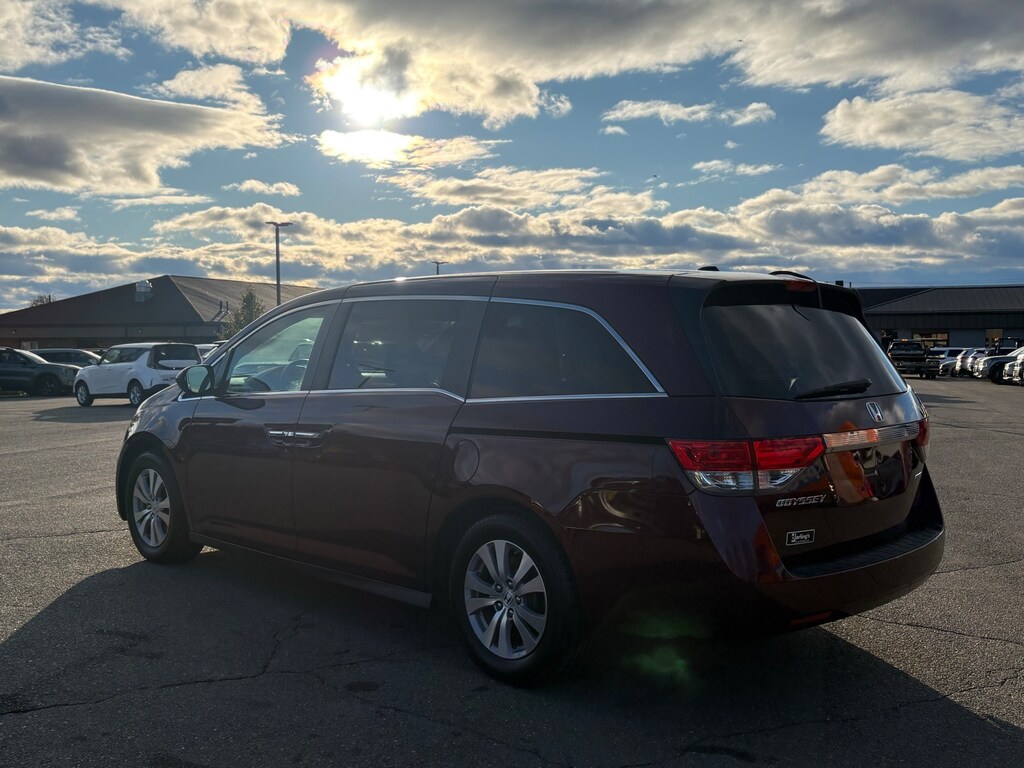 Used 2016 Honda Odyssey SE Minivan/Van