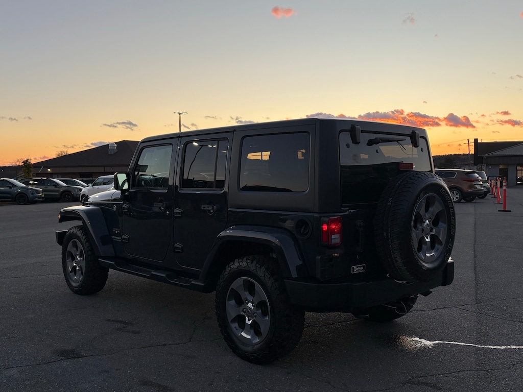 Used 2017 Jeep Wrangler Unlimited Sahara SUV