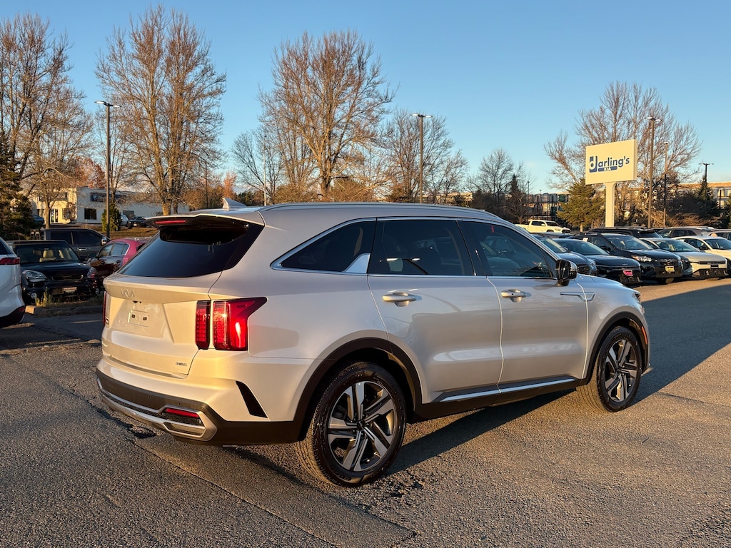 Used 2023 Kia Sorento Hybrid EX SUV