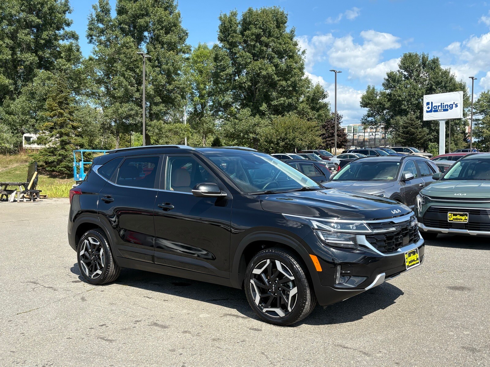 2024 Kia Seltos SX photo 4