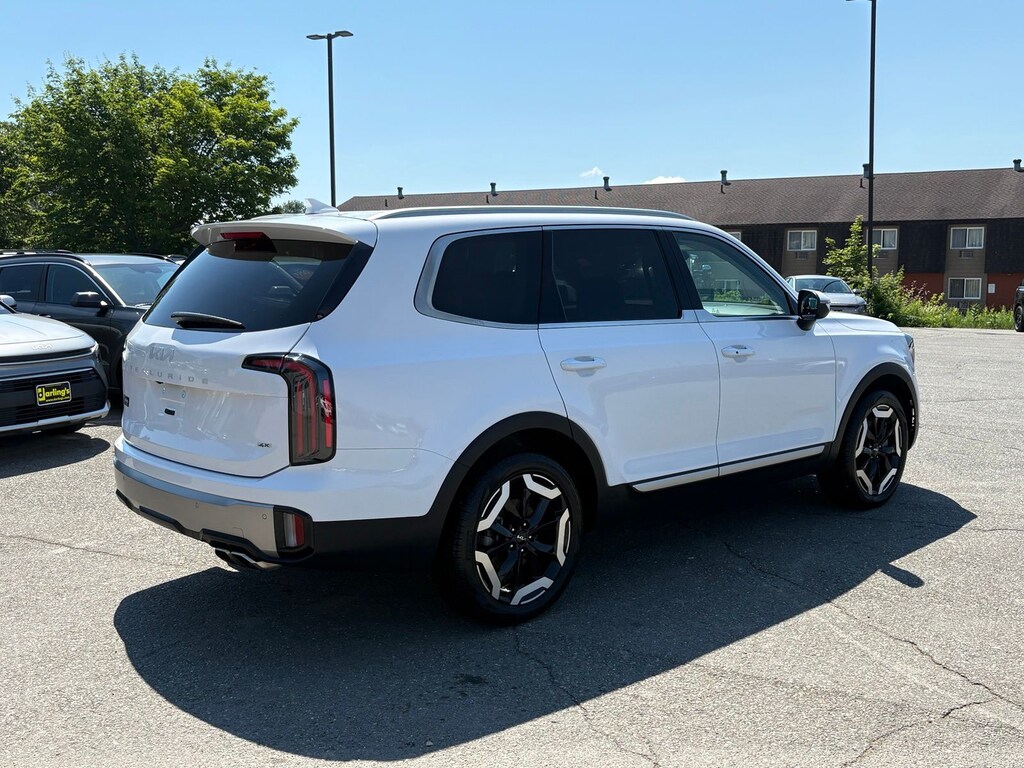 Certified 2025 Kia Telluride EX SUV
