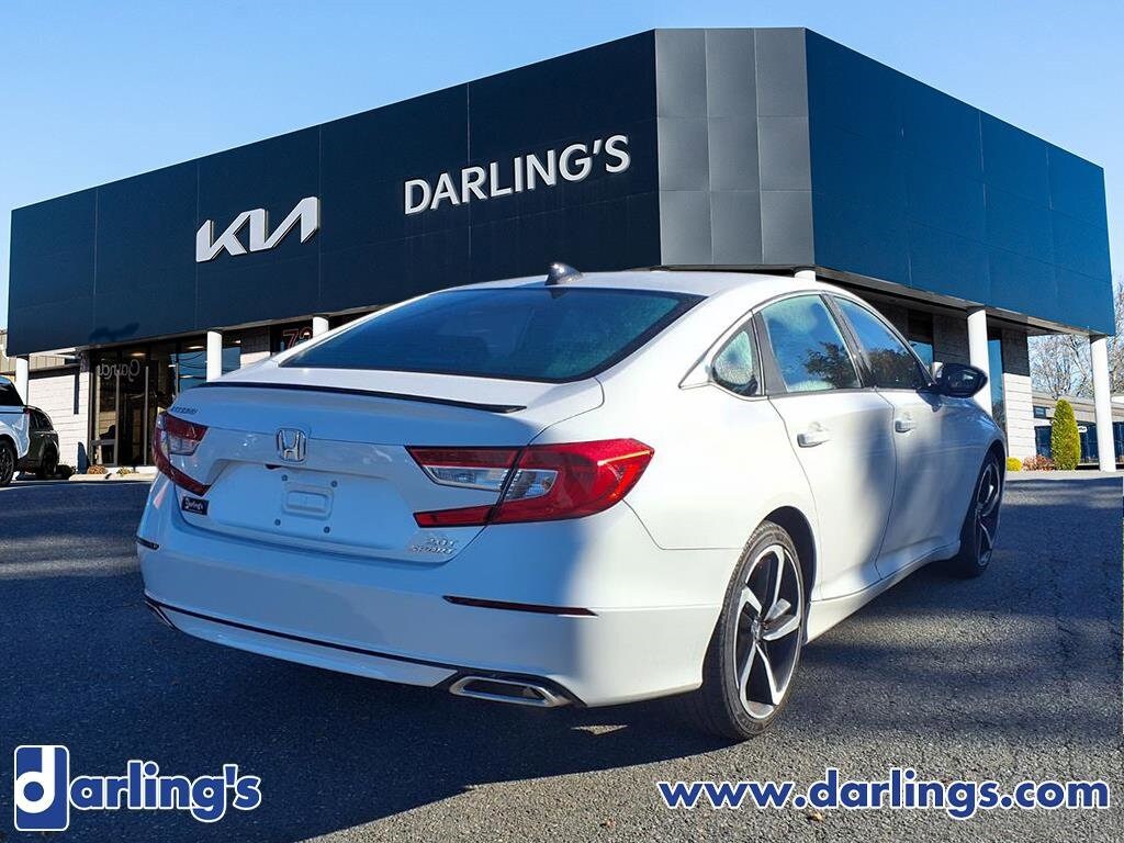 2022 Honda Accord Sport 2.0T photo 4