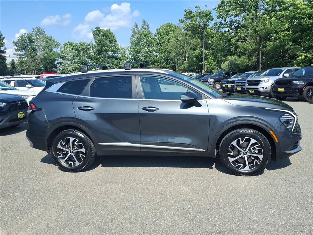 Certified 2024 Kia Sportage EX SUV