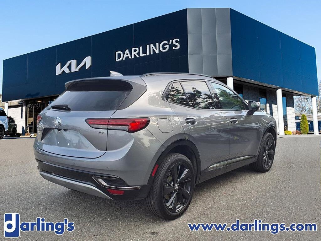 2022 Buick Envision Essence photo 4