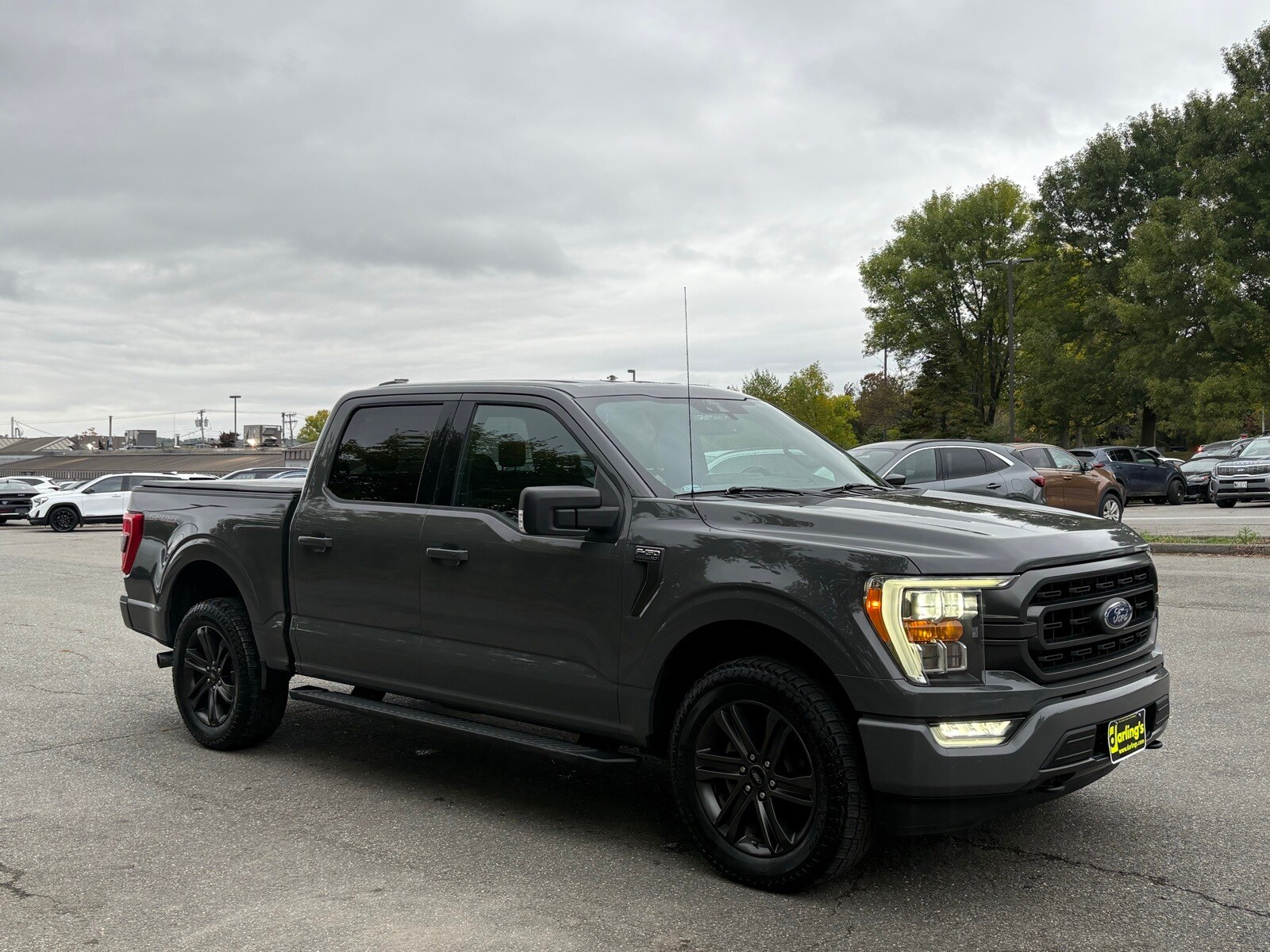 2021 Ford F-150 XLT photo 4