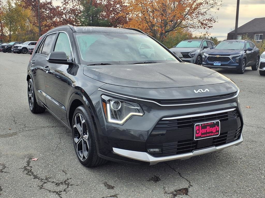 Certified 2023 Kia Niro EX Touring SUV