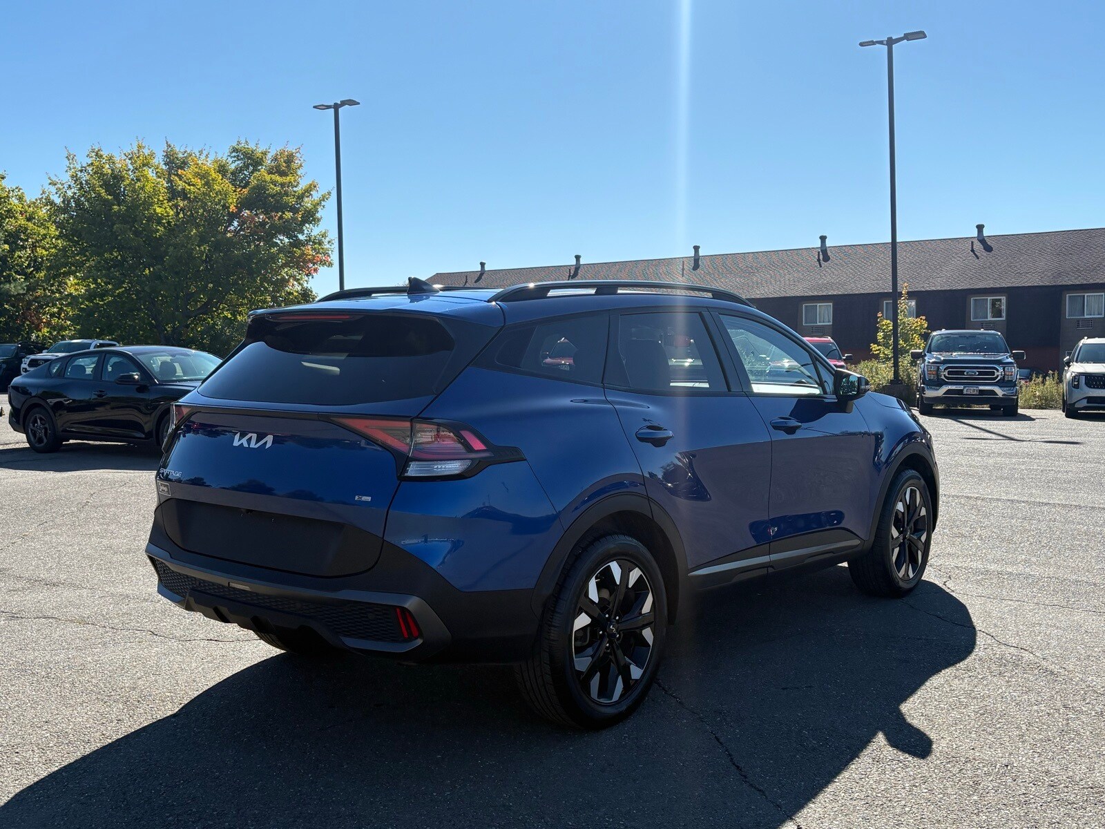 2023 Kia Sportage X-Line photo 2