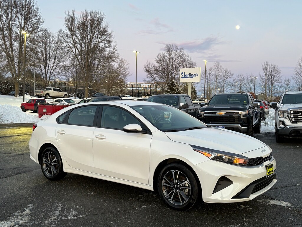 Used 2024 Kia Forte LXS Sedan