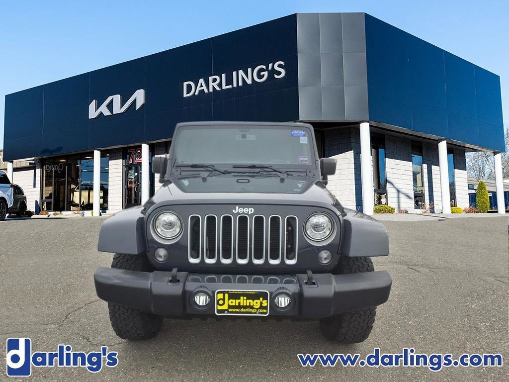 Used 2017 Jeep Wrangler Unlimited Sahara SUV