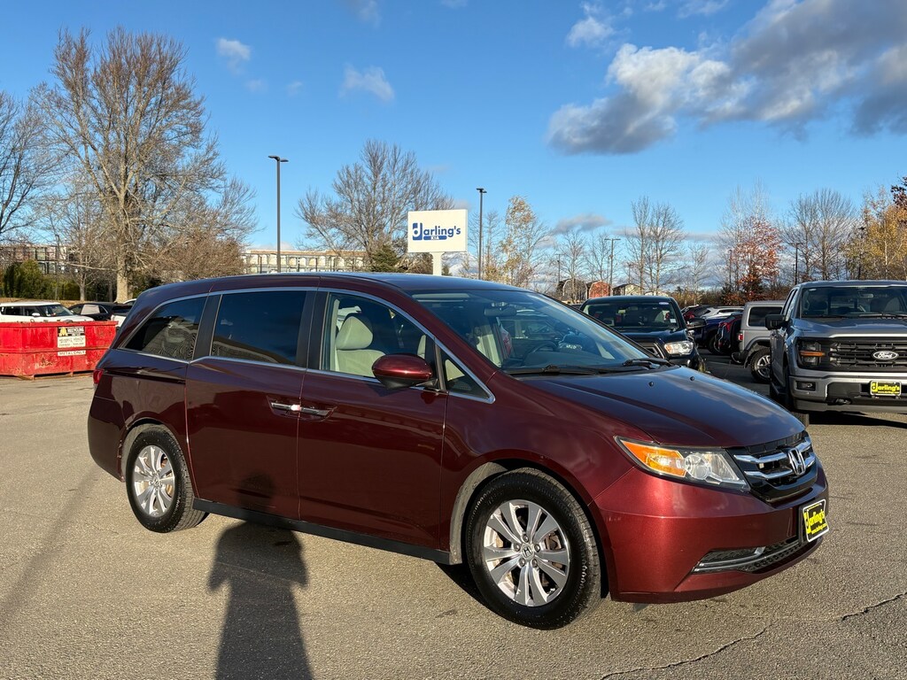 Used 2016 Honda Odyssey SE Minivan/Van