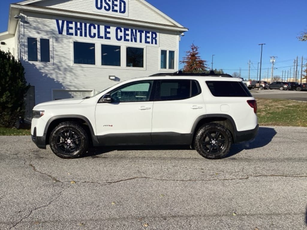 Used 2022 GMC Acadia AT4 (Value Line) SUV