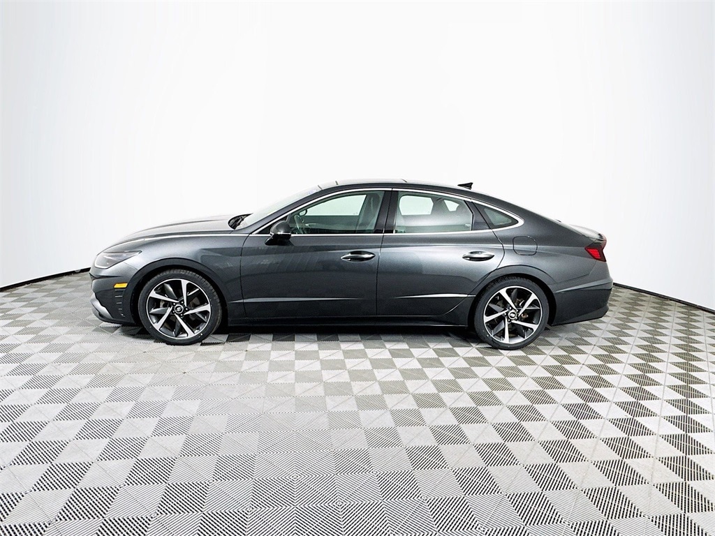 2022 Hyundai Sonata SEL Plus photo 4