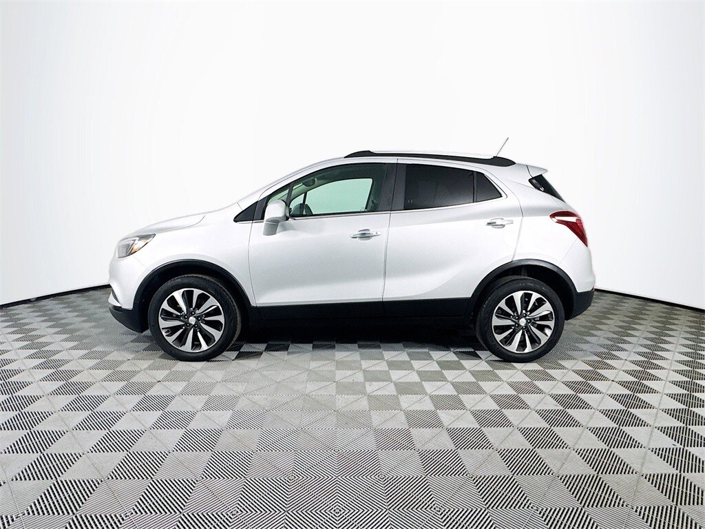 2022 Buick Encore Preferred photo 3