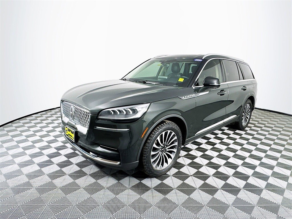 2022 Lincoln Aviator Reserve photo 3