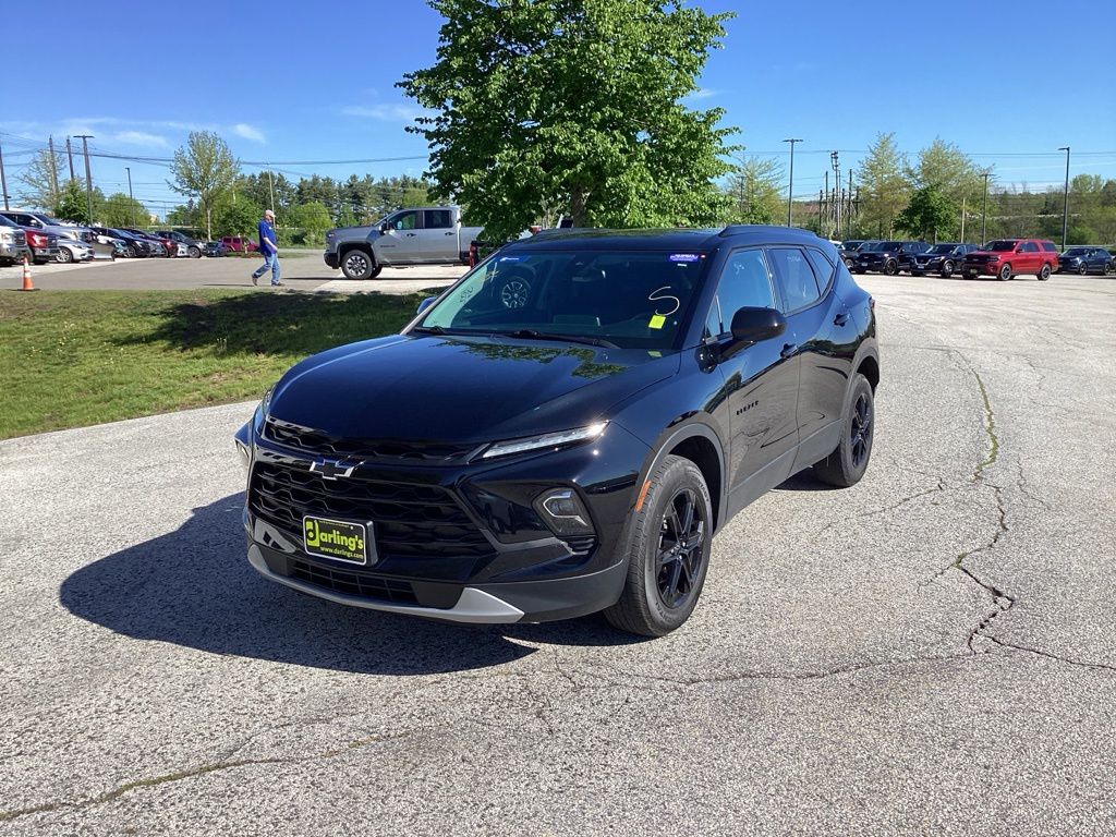 2024 Chevrolet Blazer 2.0T 2LT AWD's photo