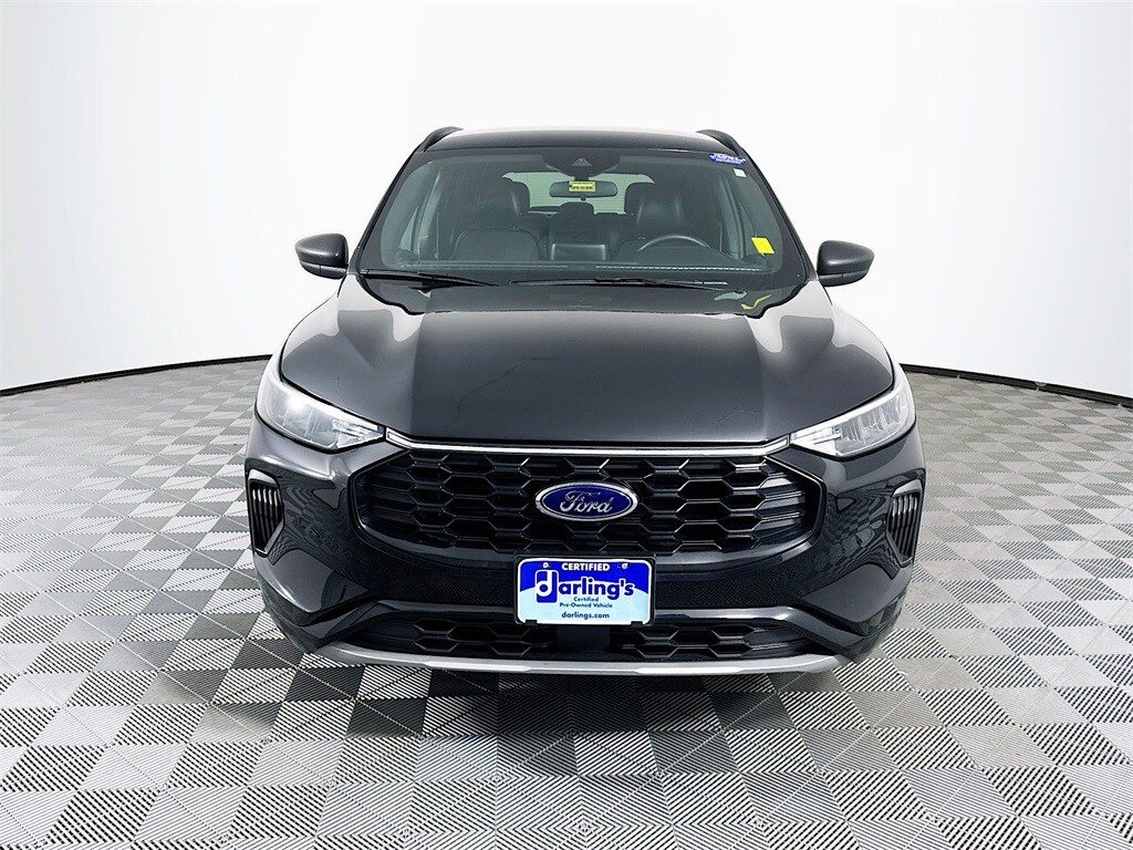 2024 Ford Escape ST-Line photo 2
