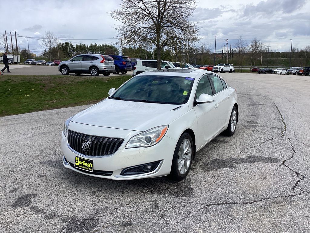 2017 Buick Regal AWD's photo