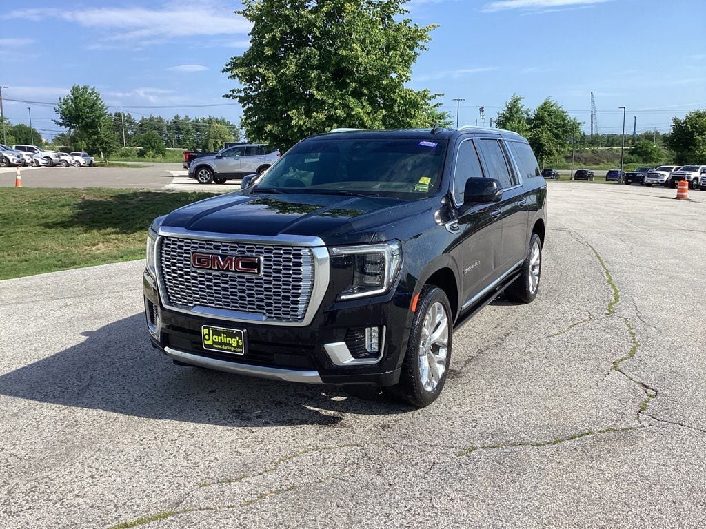 2021 GMC Yukon Denali AWD's photo