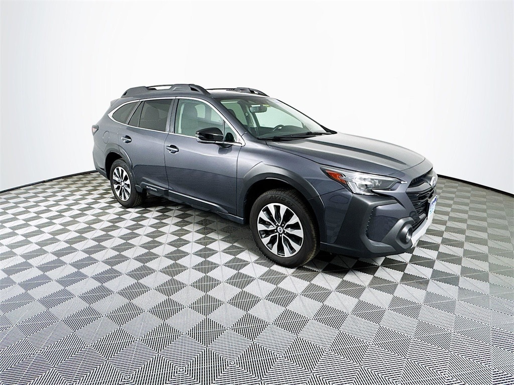Used 2023 Subaru Outback Limited (Darling's Certified) SUV