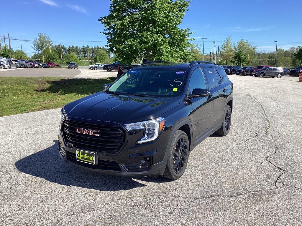 2023 GMC Terrain SLT AWD's photo