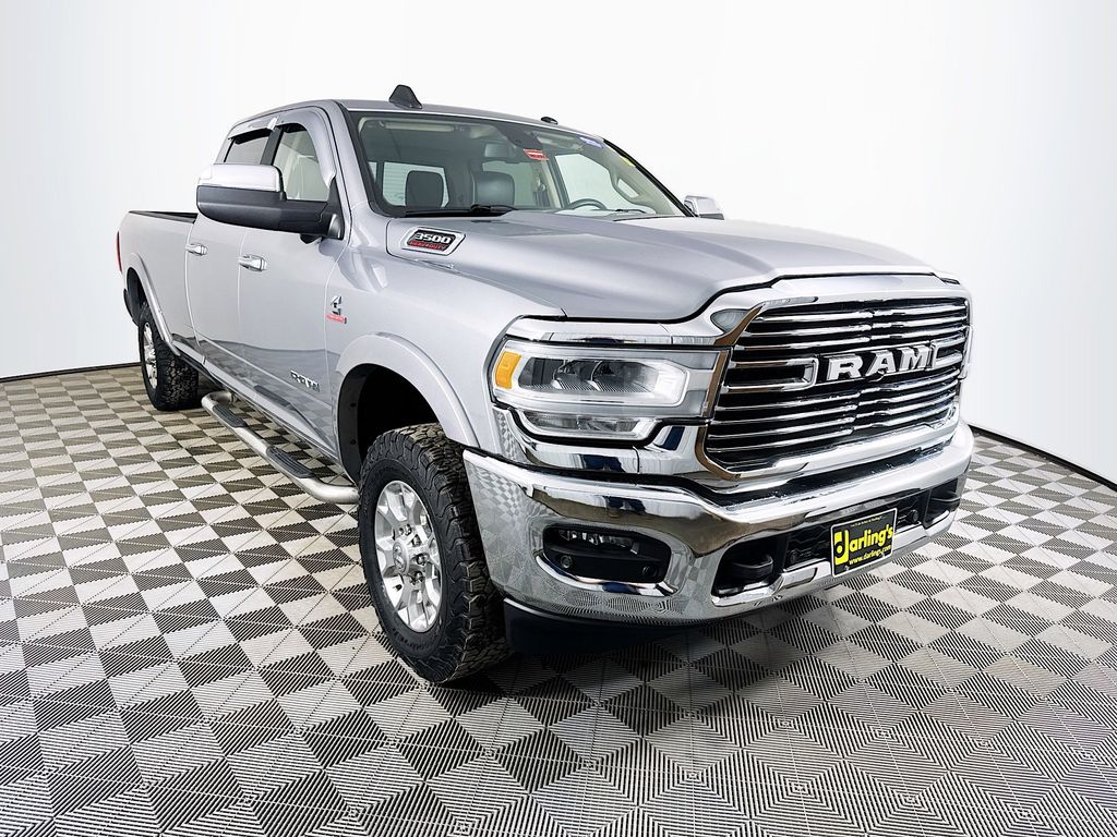 2019 RAM 3500 Laramie 4X4 Crew Cab LWB's photo
