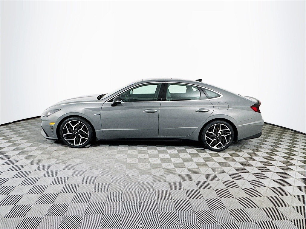 2023 Hyundai Sonata N Line photo 4