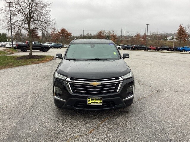 2022 Chevrolet Traverse Leather photo 2