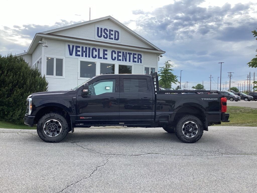 Certified 2024 Ford F-250 Lariat (Certified) Truck Crew Cab