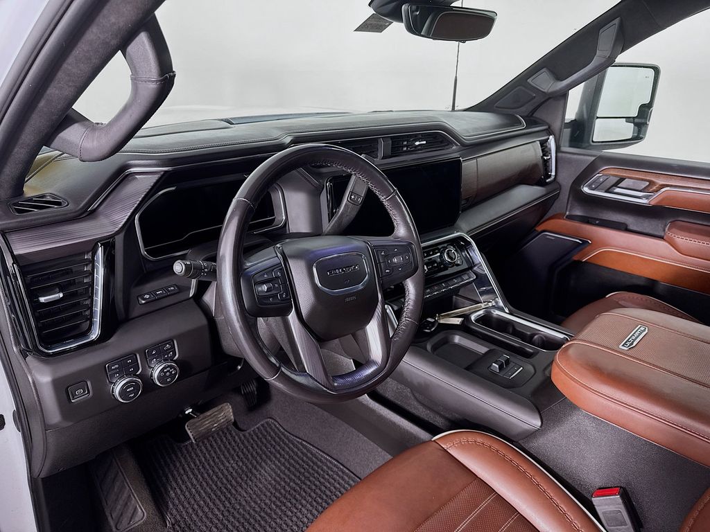 2024 GMC Sierra 2500HD Denali Ultimate - Photo 18