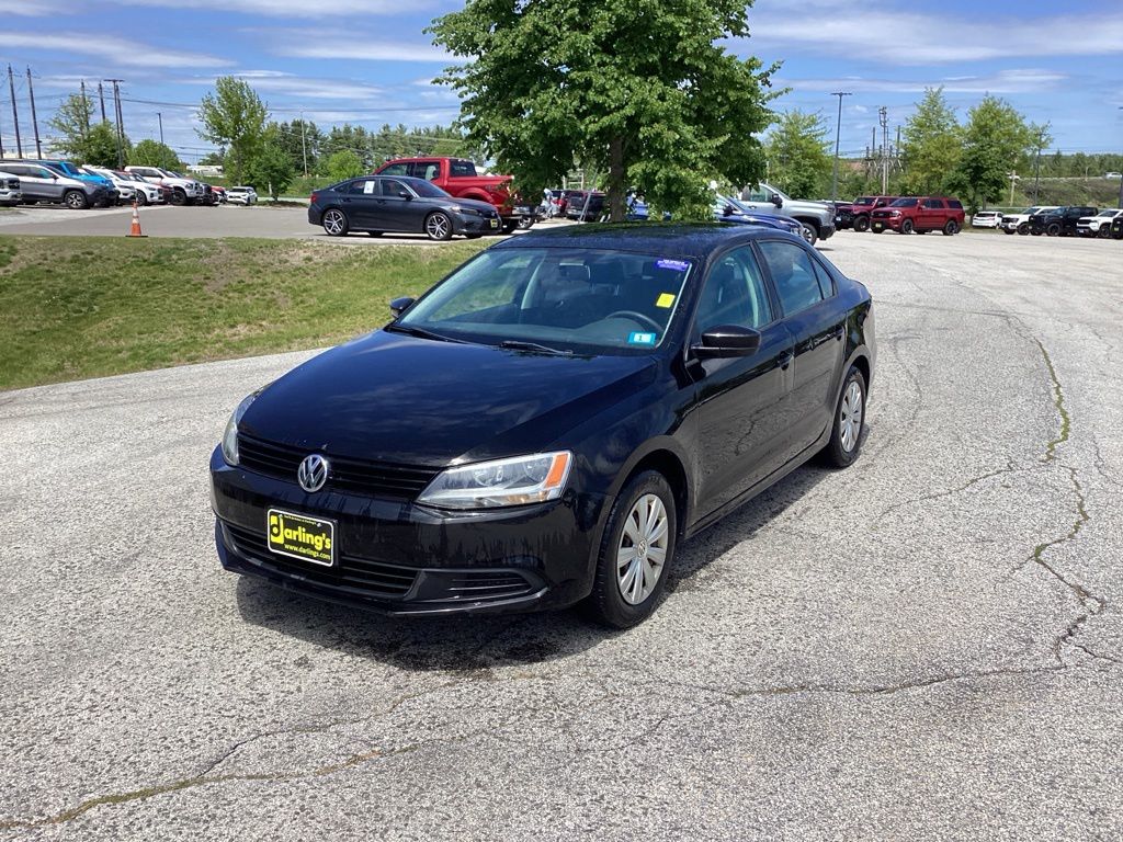 2014 Volkswagen Jetta 2.0L S Auto's photo