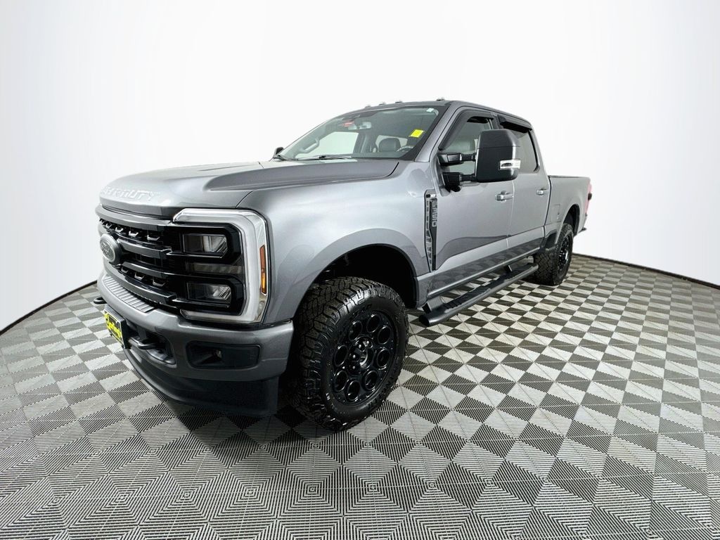 Certified 2024 Ford F-350 XLT (Certified) Truck Crew Cab