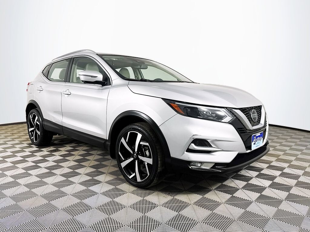 Used 2022 Nissan Rogue Sport SL (Darling's Certified) SUV