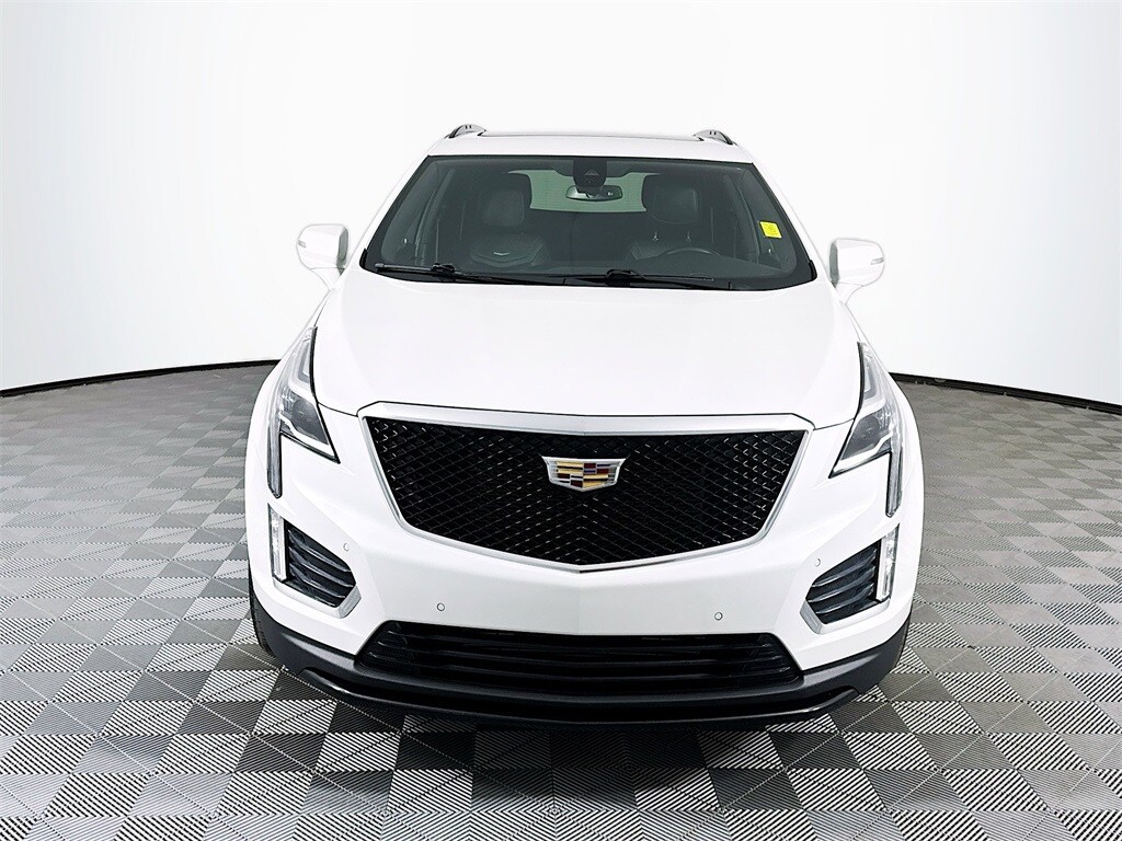 2021 Cadillac XT5 Sport photo 2
