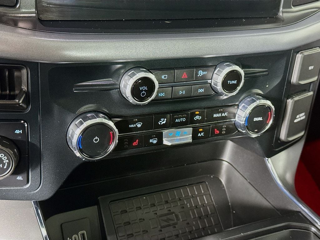 2025 Ford F-150 XLT - Photo 18