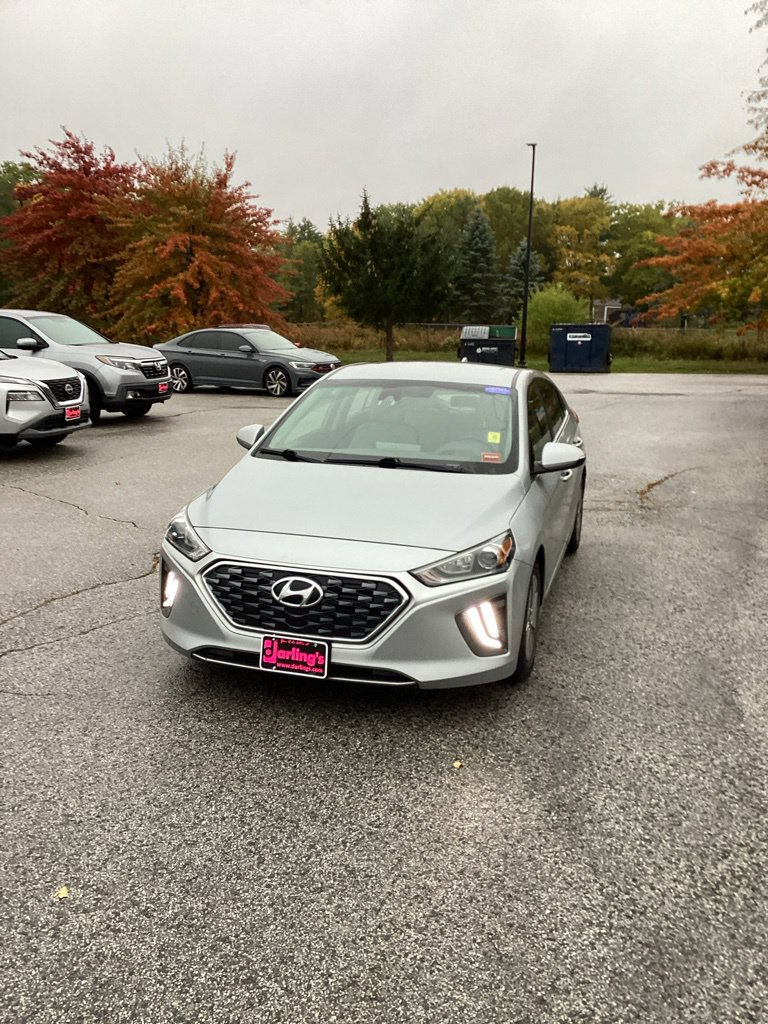 2021 Hyundai IONIQ SE